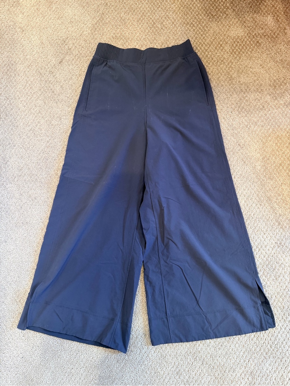 Stretch Woven Wide-Leg High-Rise Cropped Pant - Picture 2 of 5